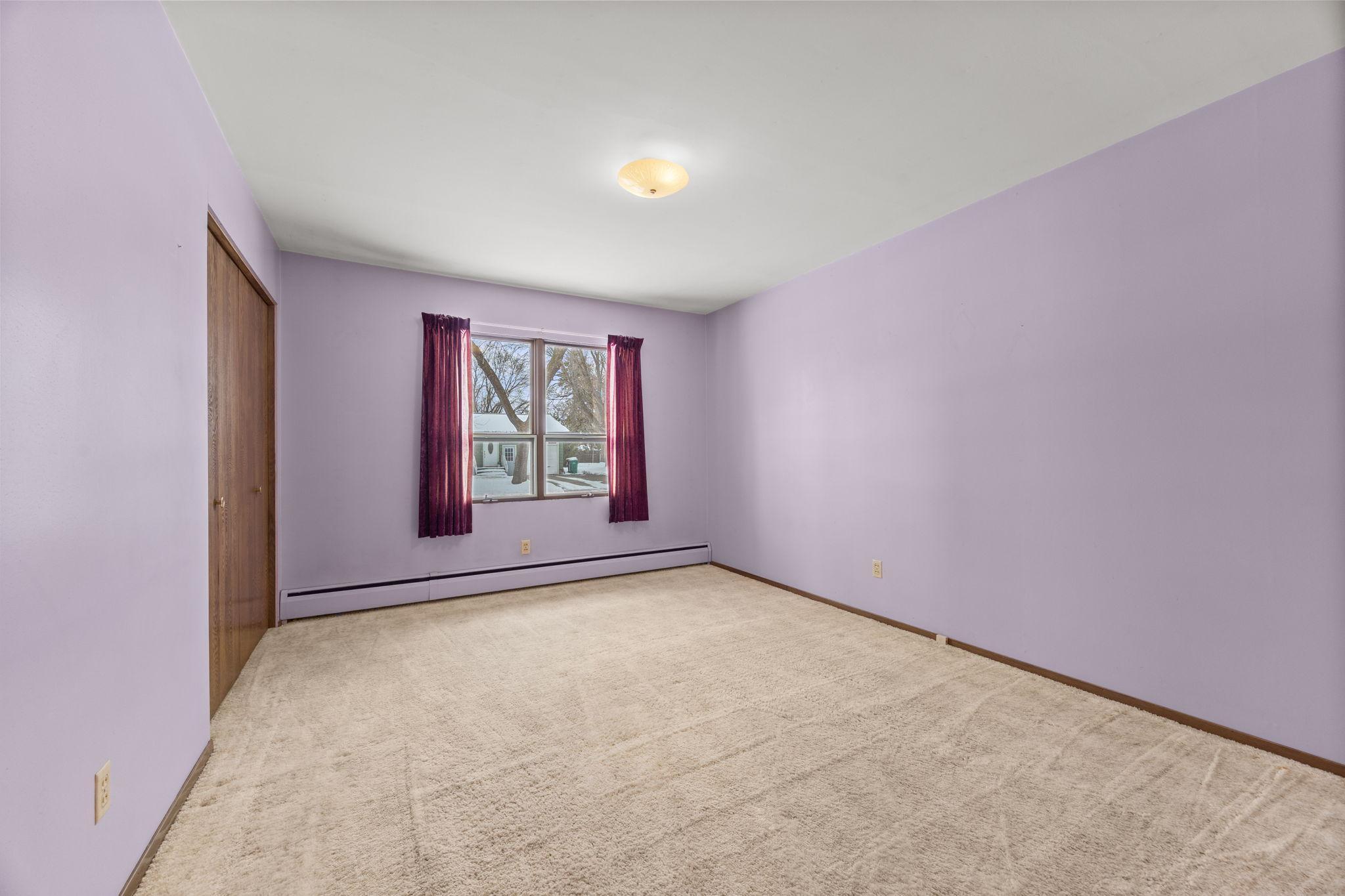 111 George Avenue E, Winsted, MN, 55395