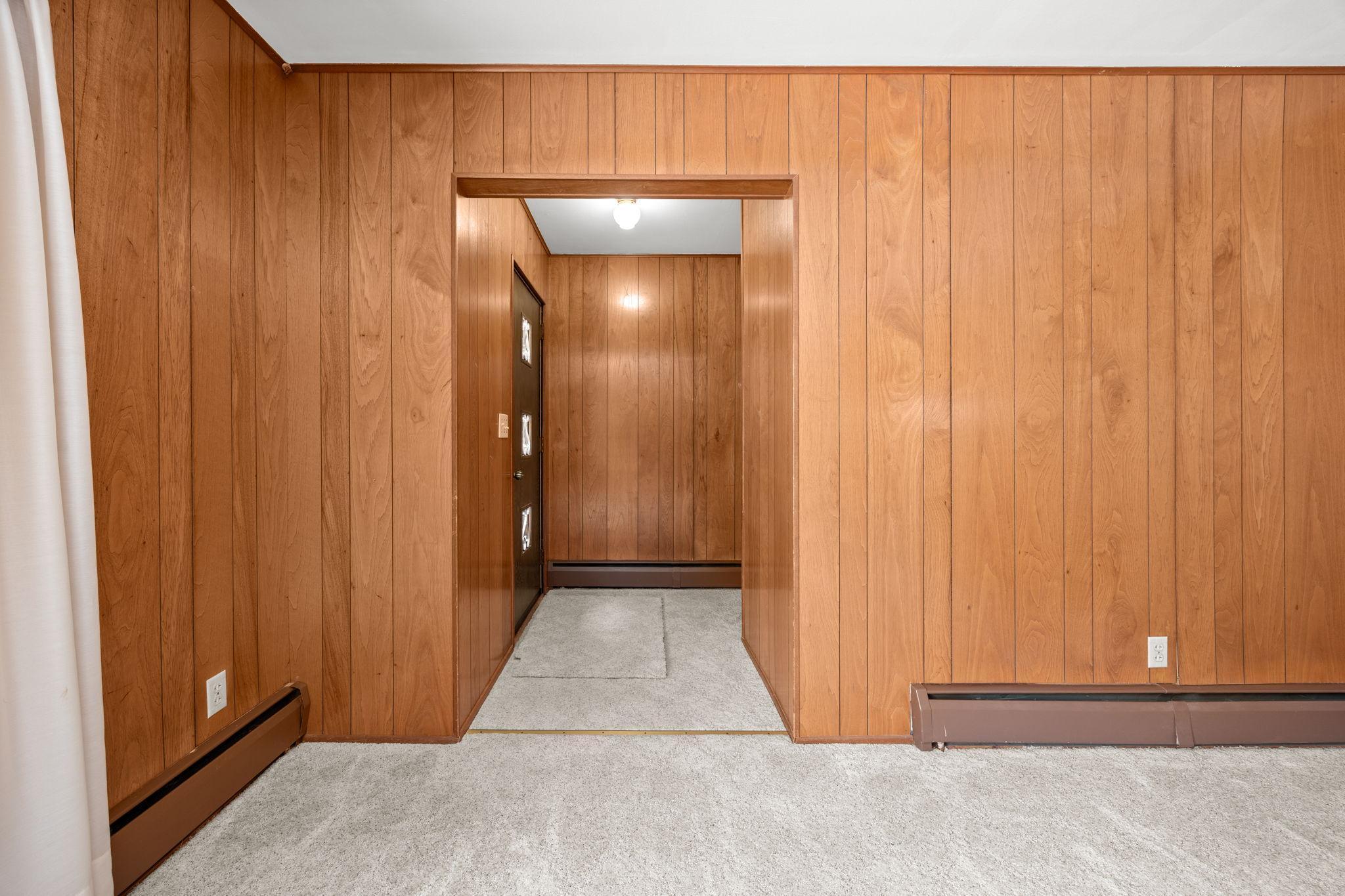 111 George Avenue E, Winsted, MN, 55395