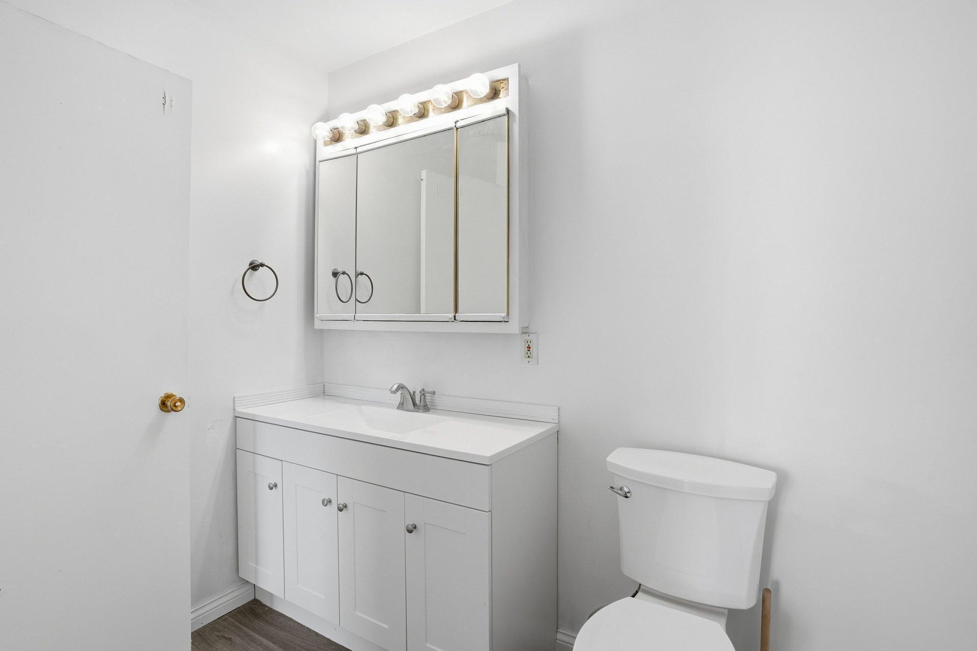 16 14th Street NW, Faribault, MN, 55021