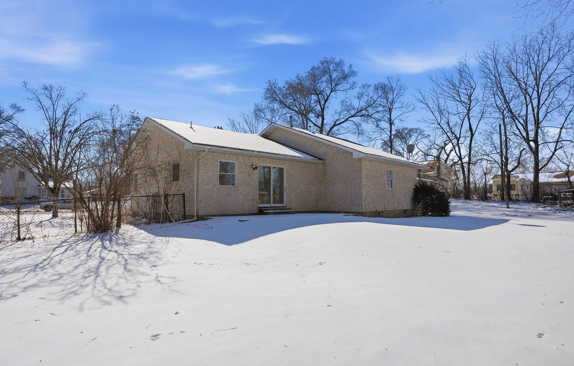 16 14th Street NW, Faribault, MN, 55021