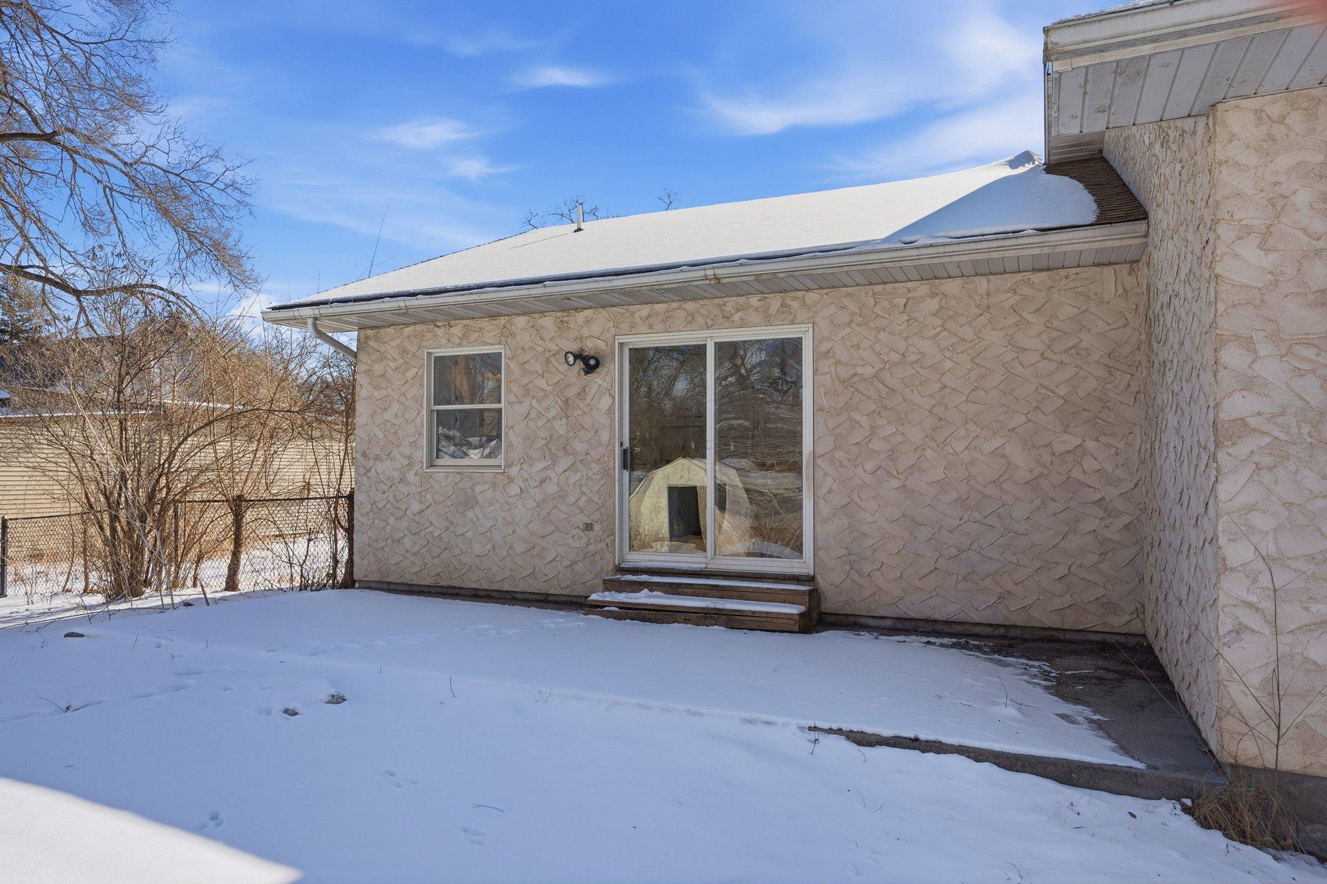 16 14th Street NW, Faribault, MN, 55021