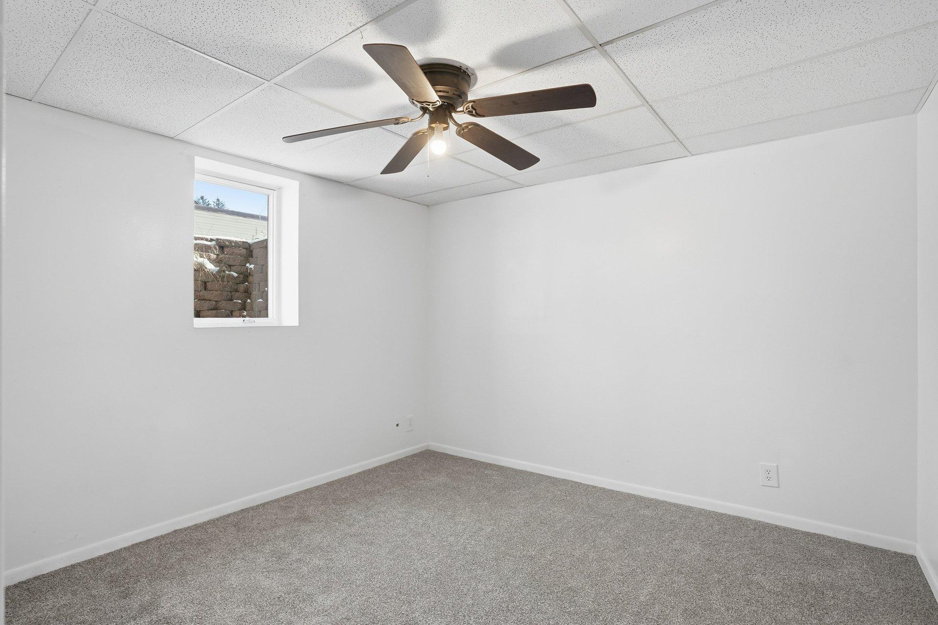 16 14th Street NW, Faribault, MN, 55021