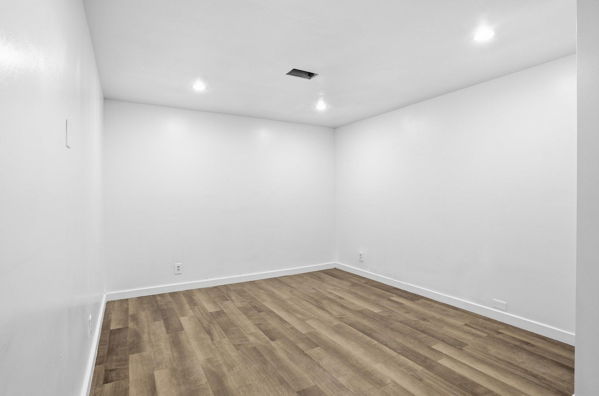 16 14th Street NW, Faribault, MN, 55021