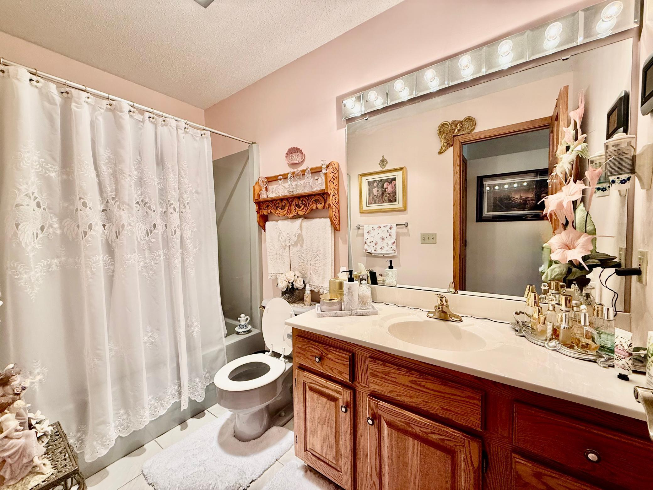 53 Valley Trail Drive, Winona, MN, 55987