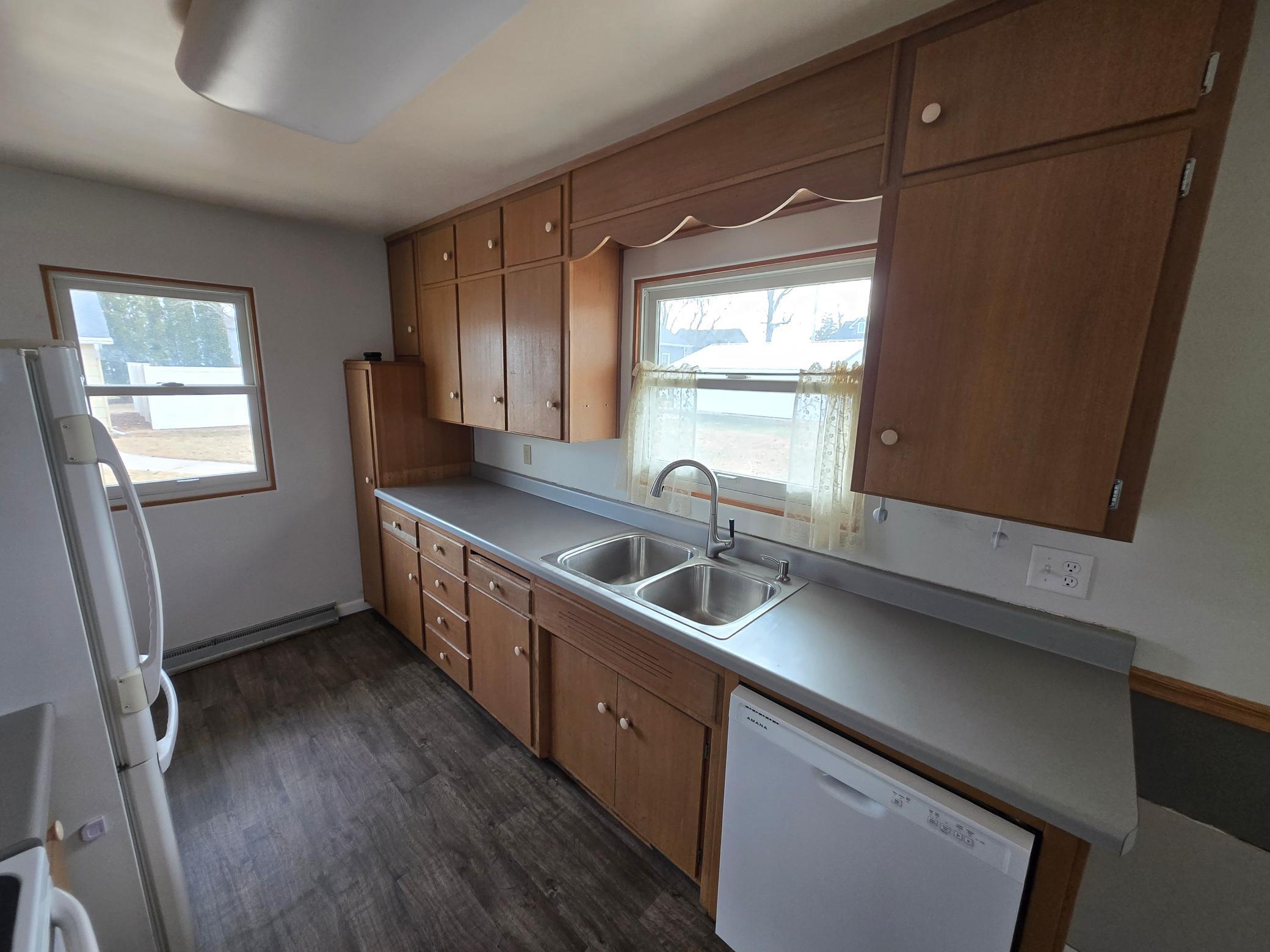 204 4th Avenue SW, Stewartville, MN, 55976