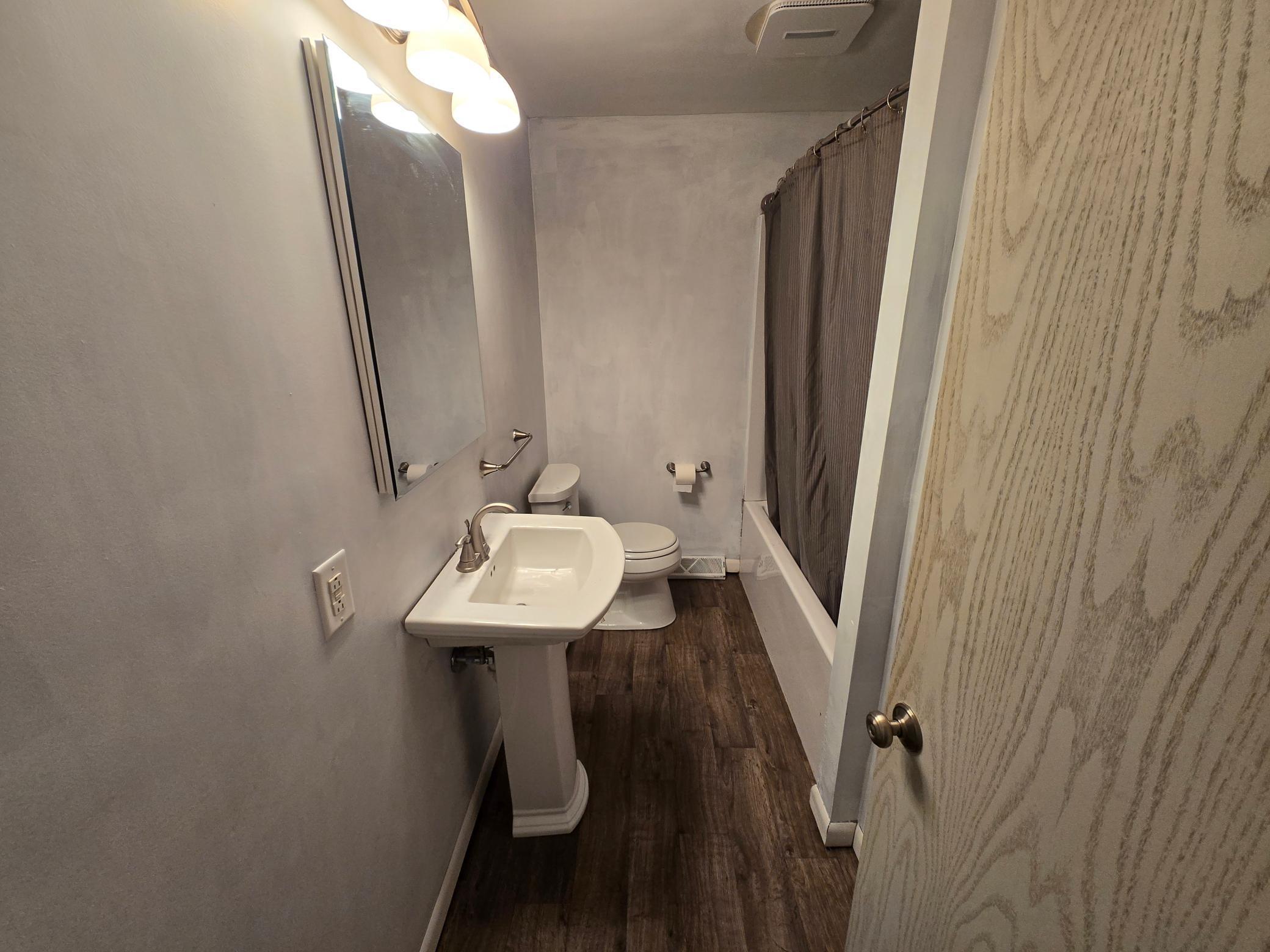 204 4th Avenue SW, Stewartville, MN, 55976