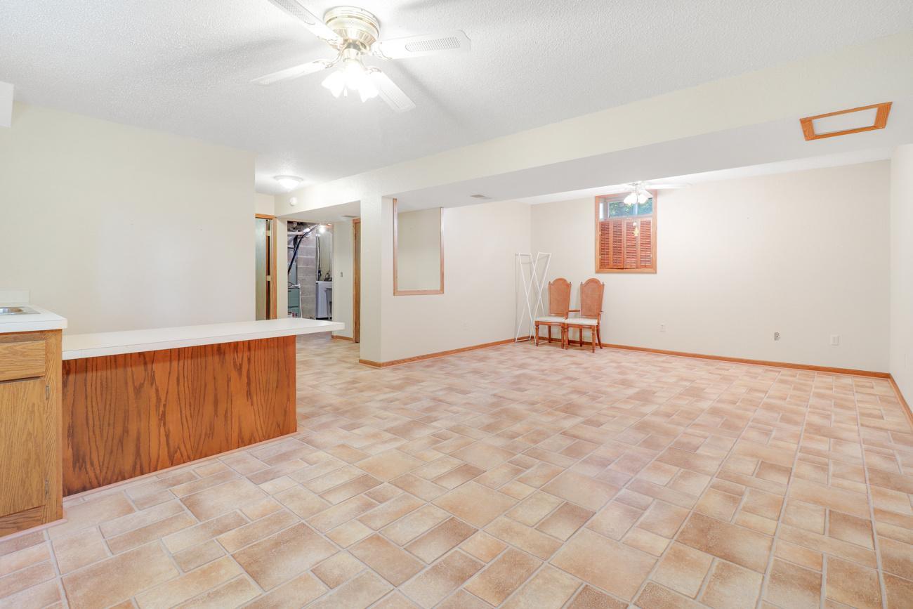 28621 Chisholm Street NE, Isanti, MN, 55040