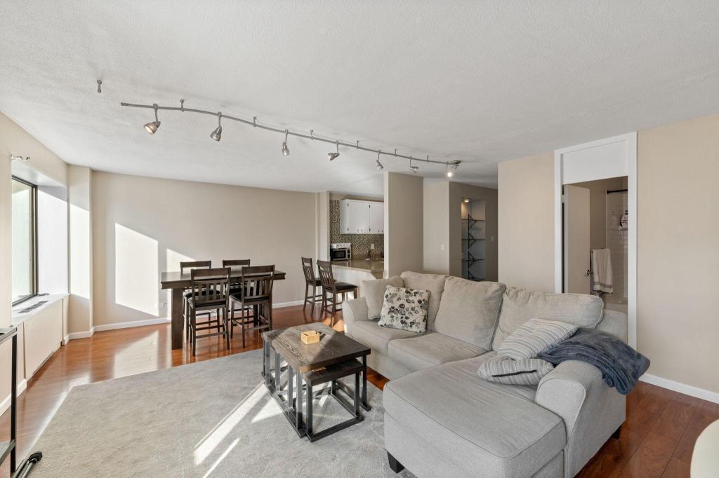 19-s-1st-st-b1503-minneapolis-mn-55401/hzid_202256b3