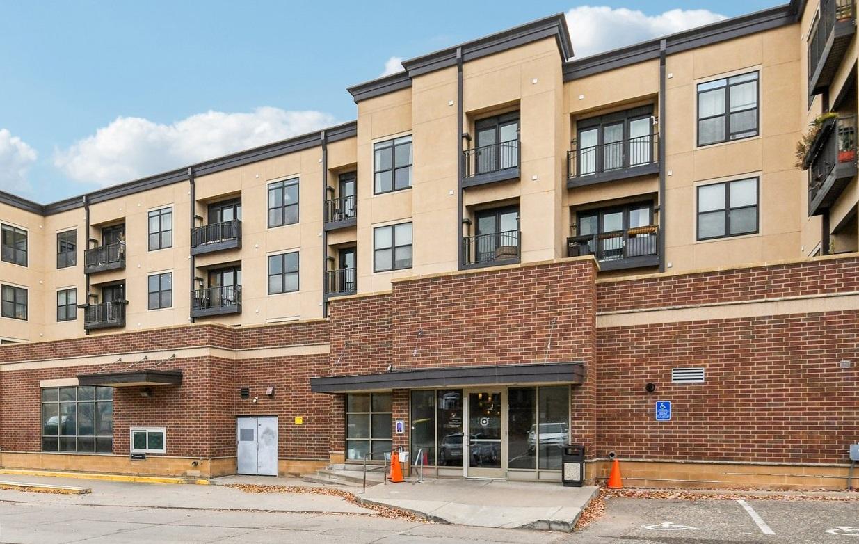 15-e-franklin-ave-224-minneapolis-mn-55404/hzid_ac9667f1