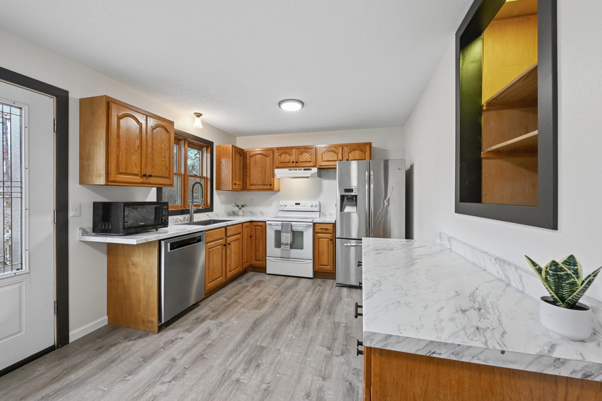 8633 Darlington Avenue NE, Monticello, MN, 55362