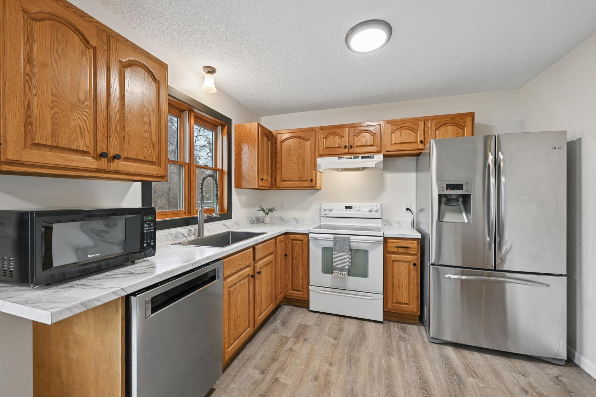 8633 Darlington Avenue NE, Monticello, MN, 55362