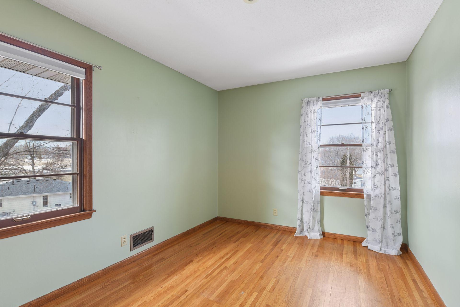 8449 Morris Circle, Bloomington, MN, 55437