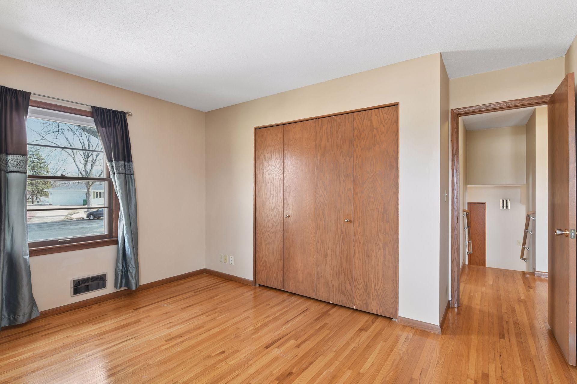 8449 Morris Circle, Bloomington, MN, 55437