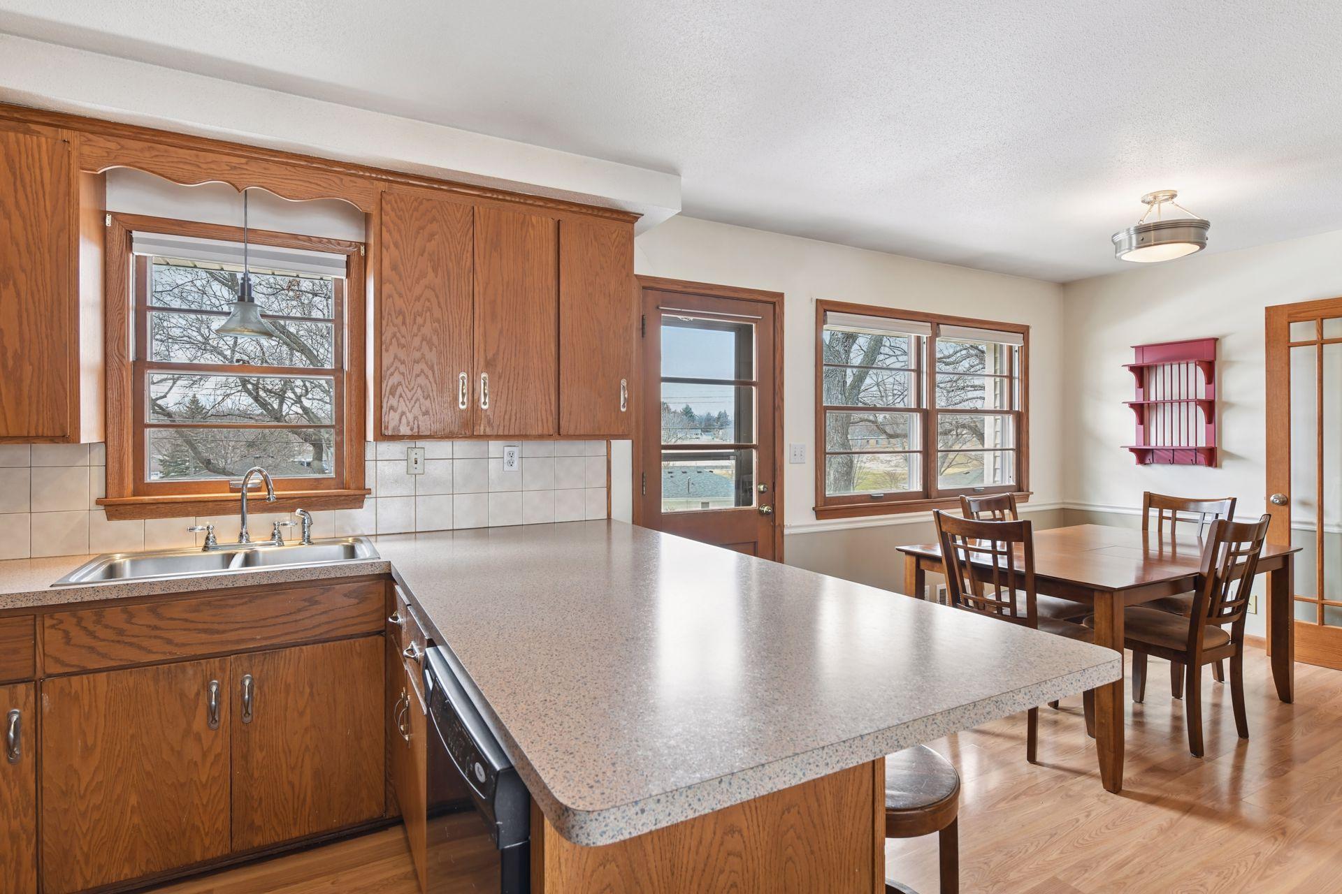 8449 Morris Circle, Bloomington, MN, 55437