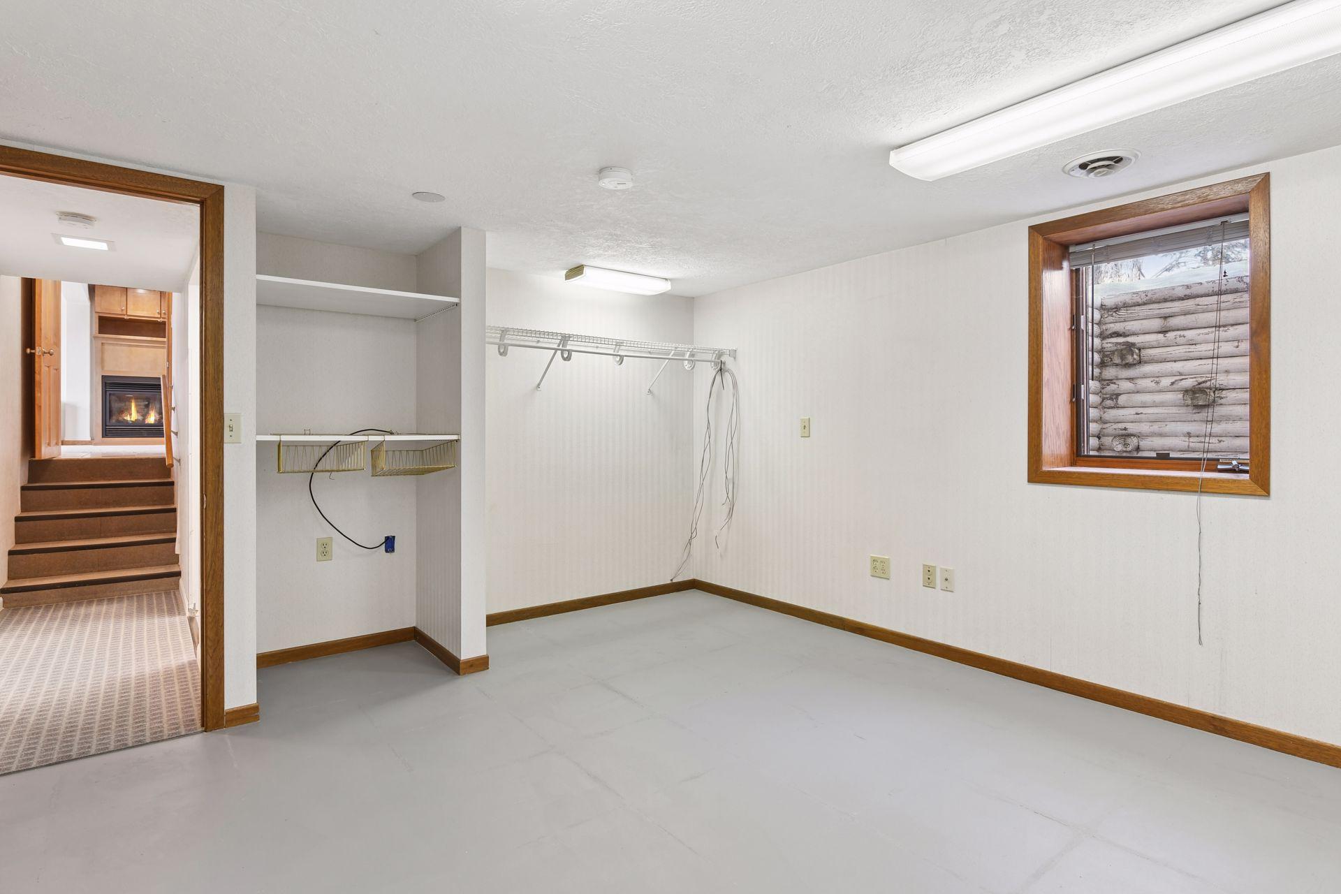 8449 Morris Circle, Bloomington, MN, 55437