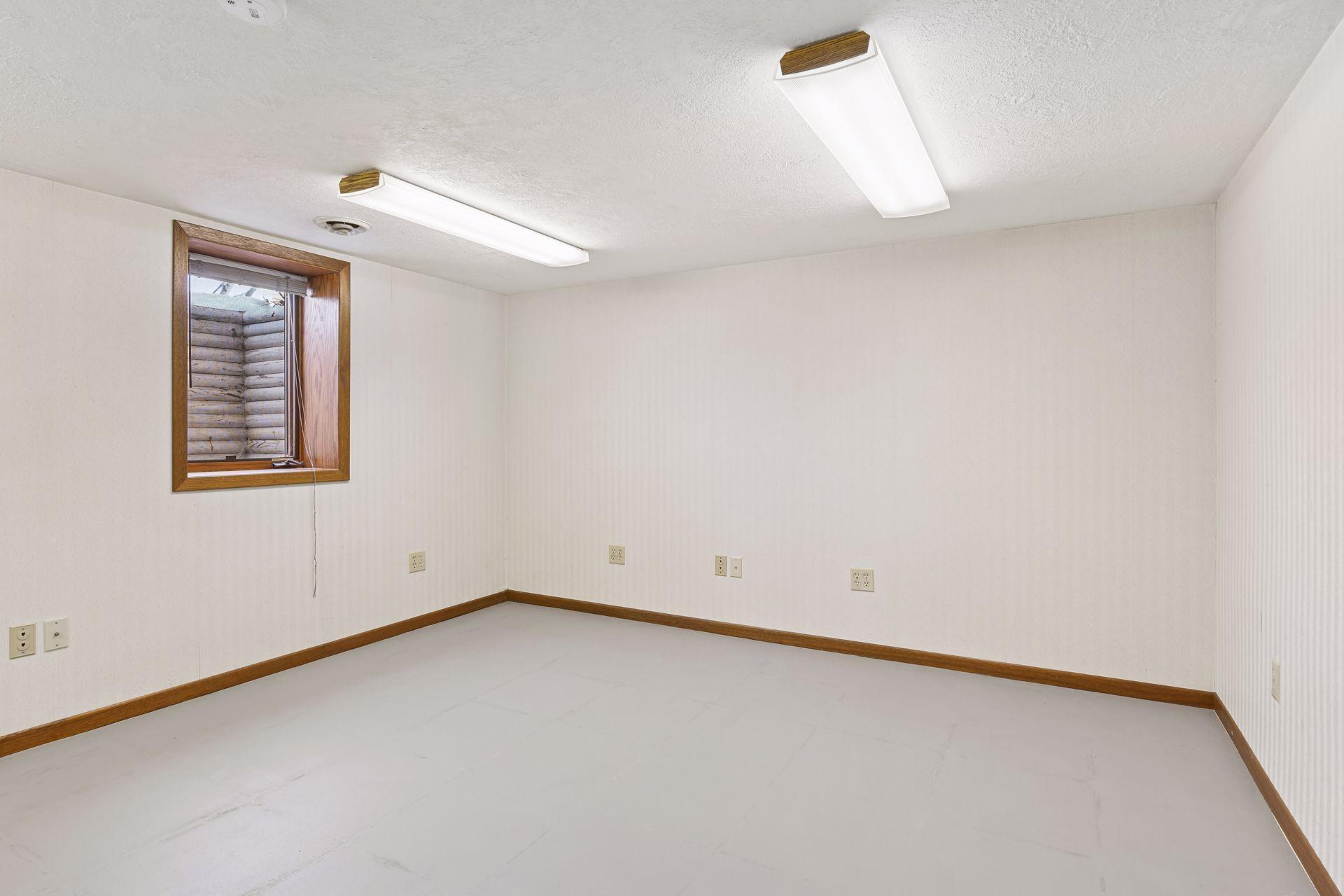 8449 Morris Circle, Bloomington, MN, 55437