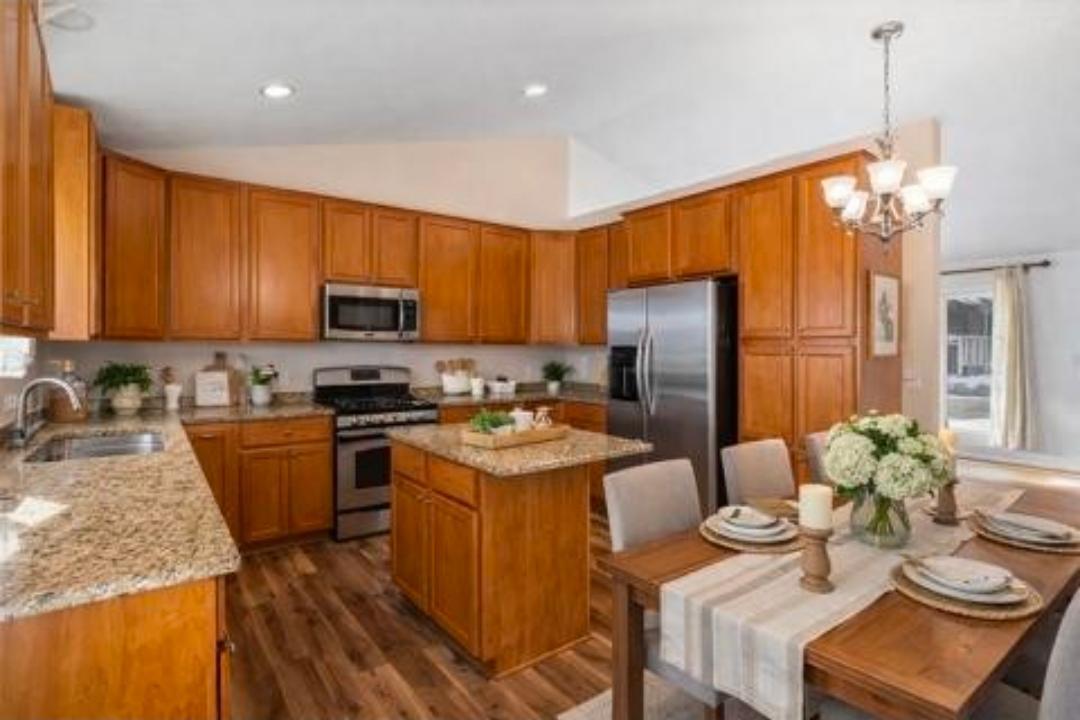 12719 Huntington Avenue S, Savage, MN, 55378