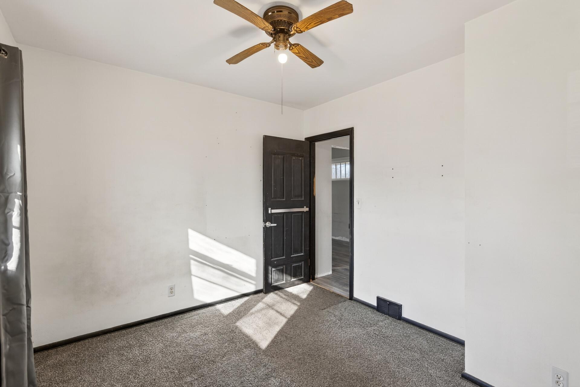 1102 Jenks Avenue, Saint Paul, MN, 55106