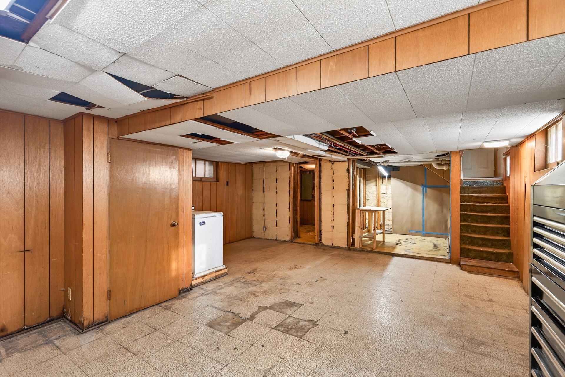 1102 Jenks Avenue, Saint Paul, MN, 55106