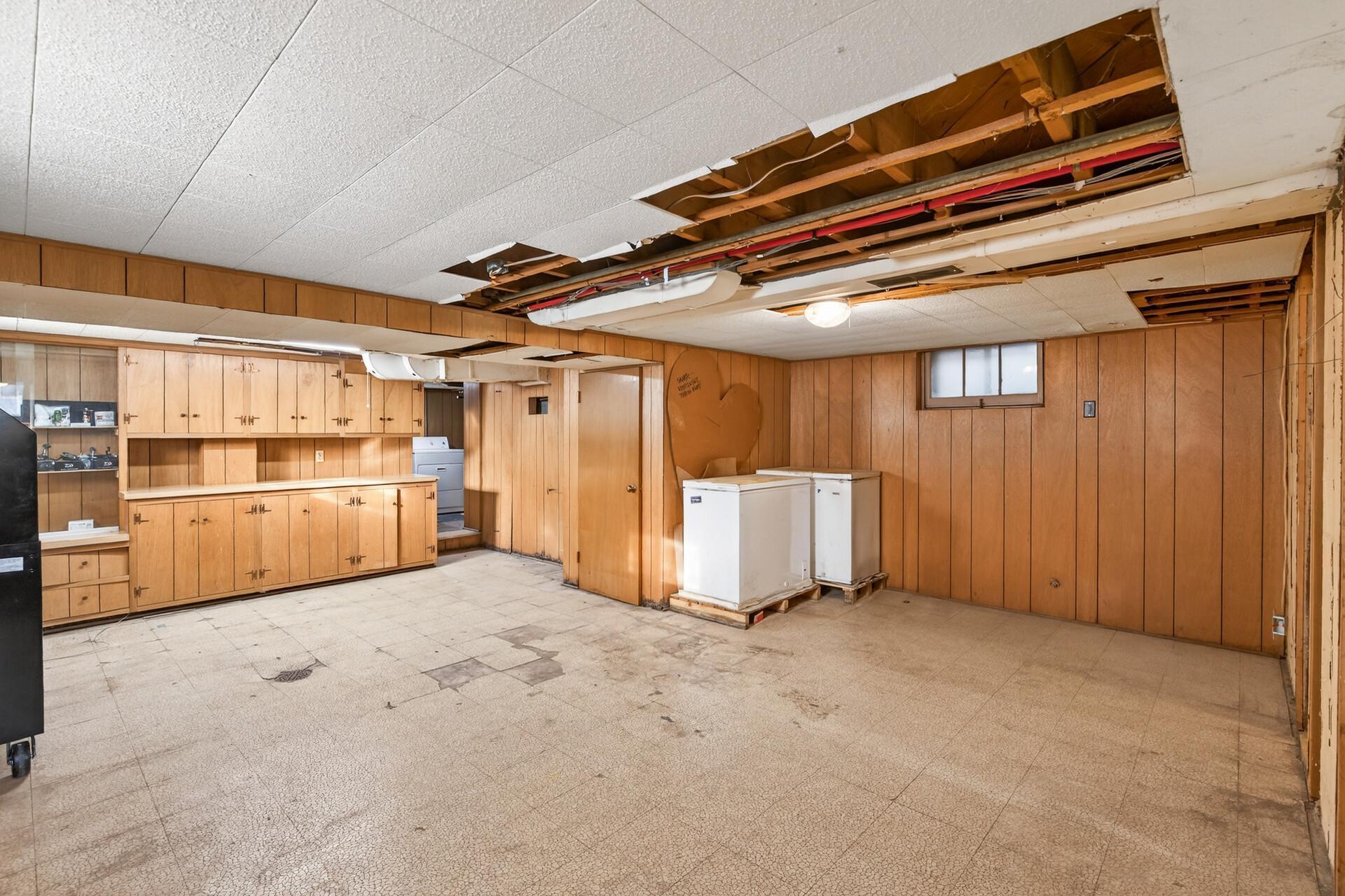 1102 Jenks Avenue, Saint Paul, MN, 55106