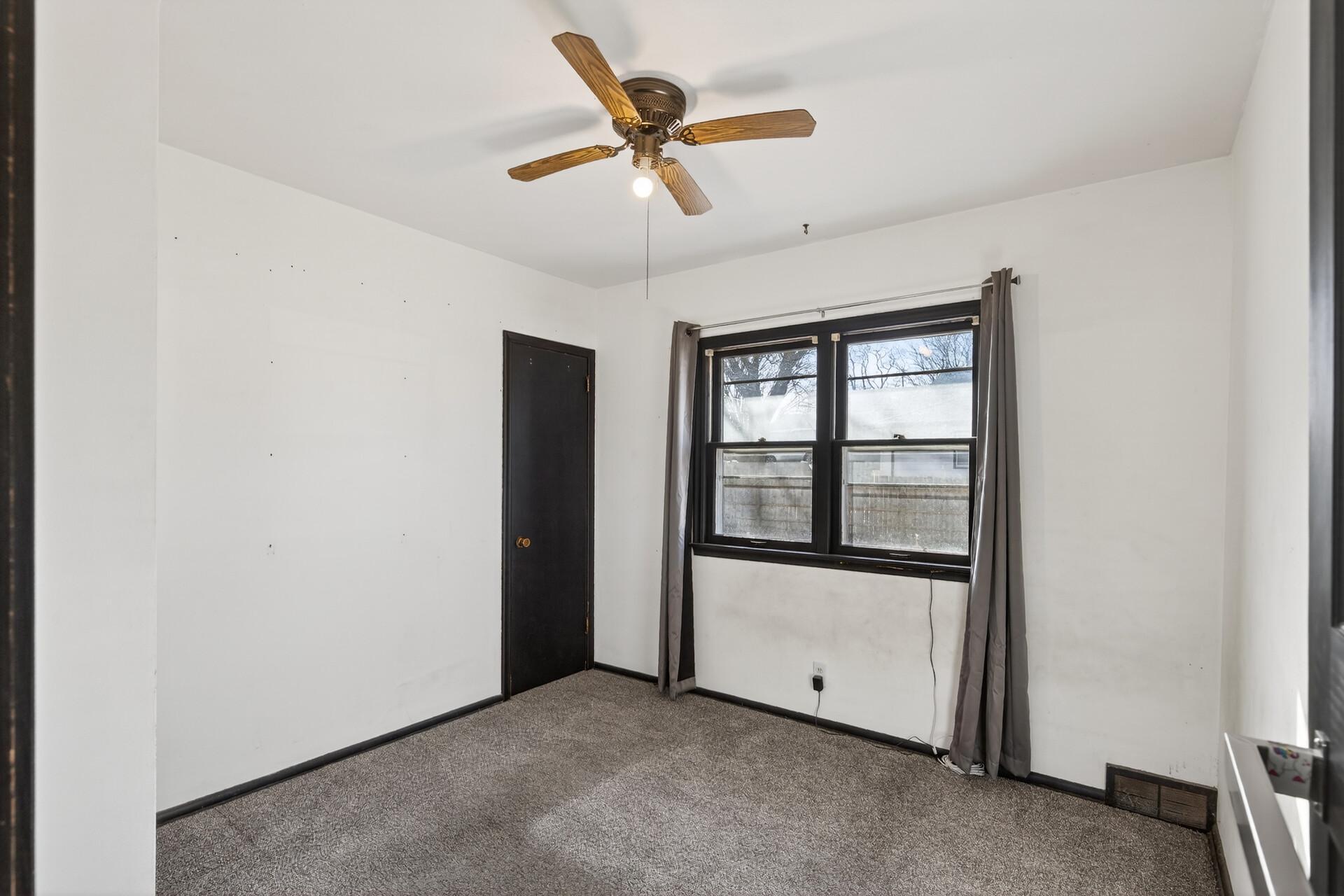 1102 Jenks Avenue, Saint Paul, MN, 55106