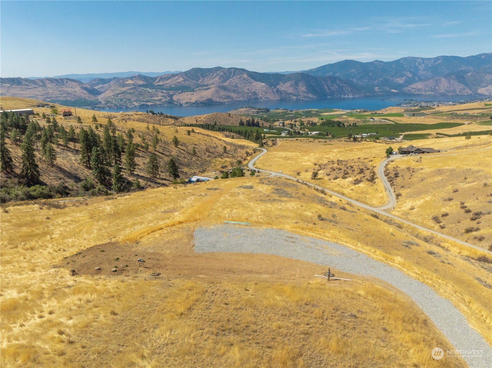 562 Chelan Ranch Road Chelan, Washington, United States Luxury Home