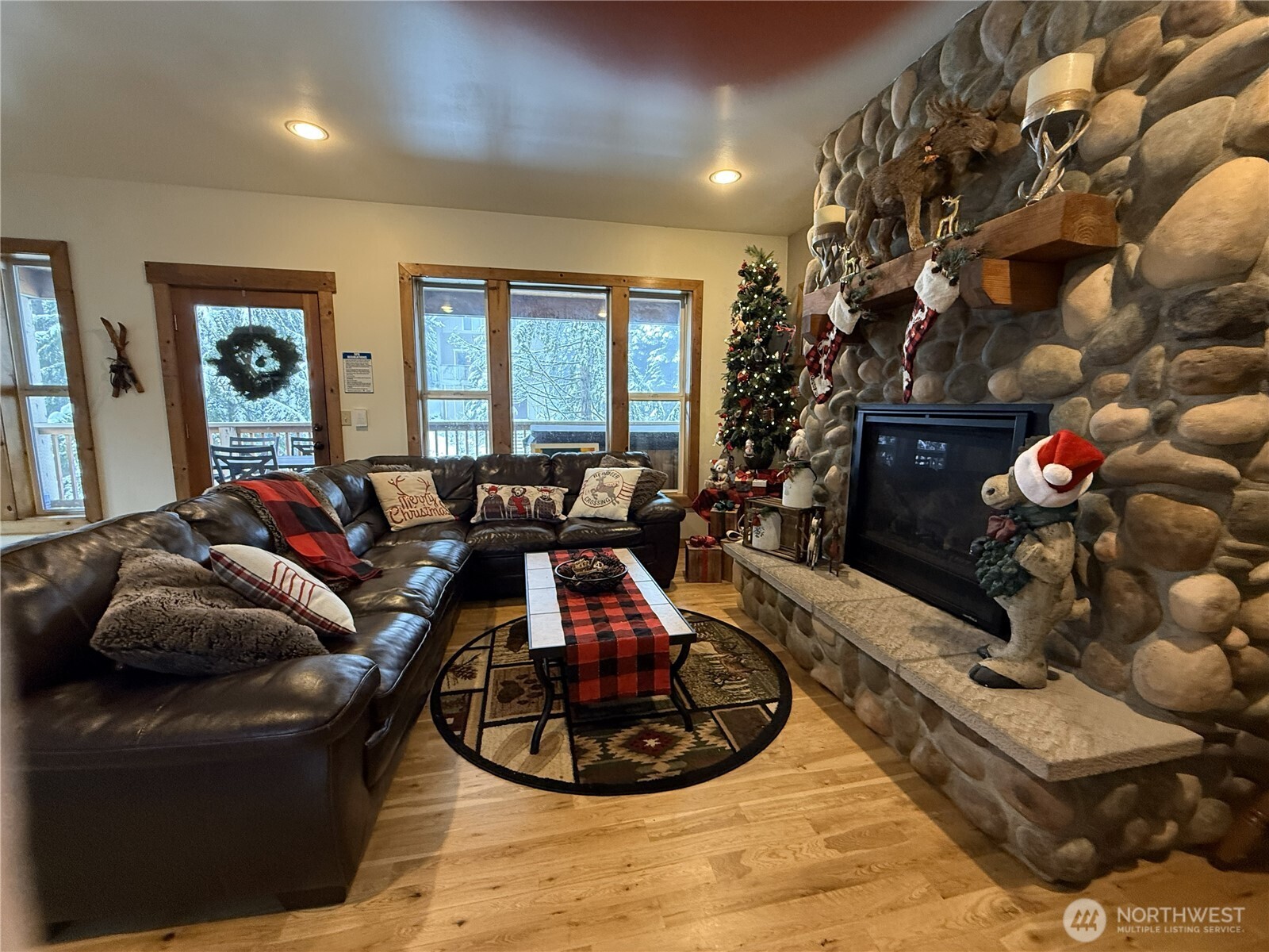 MLS #NWM2461672 image #8