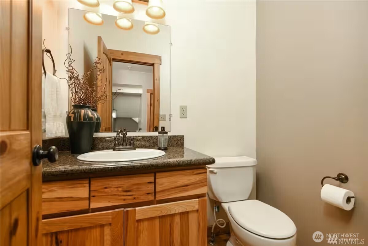 MLS #NWM2461672 image #33