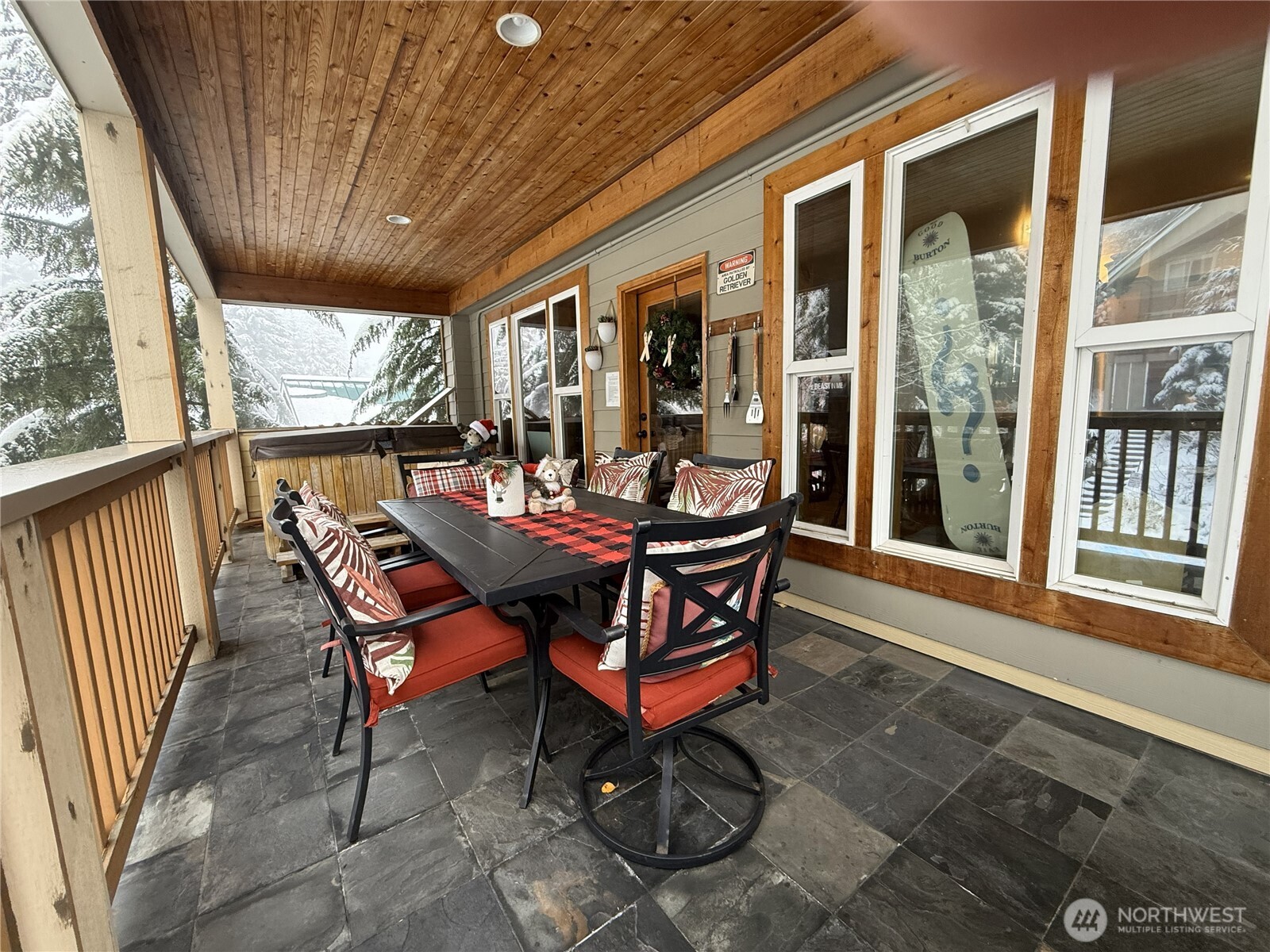 MLS #NWM2461672 image #1