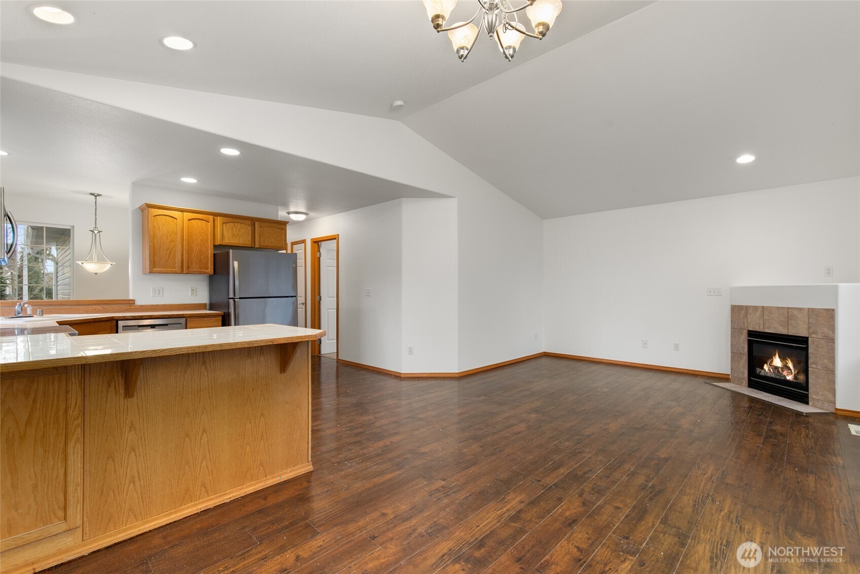 MLS #NWM2463603 image #7