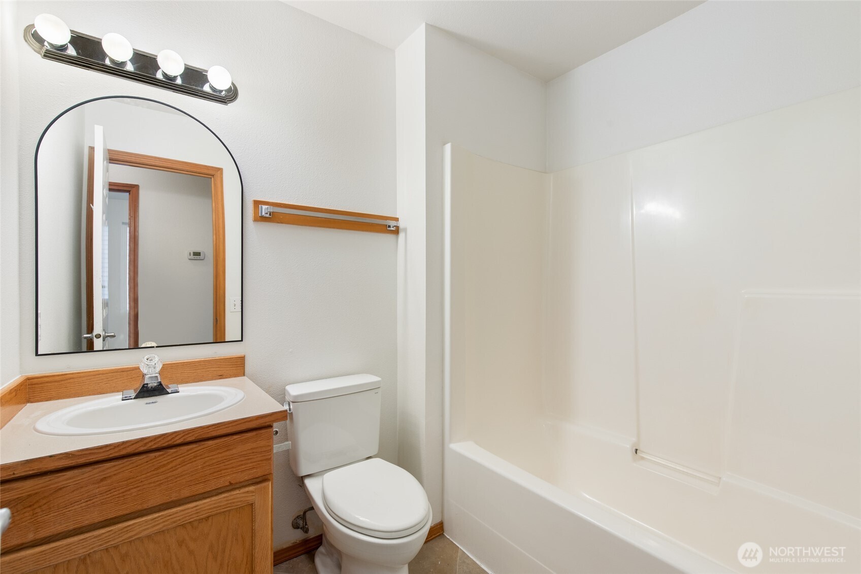 MLS #NWM2463603 image #24