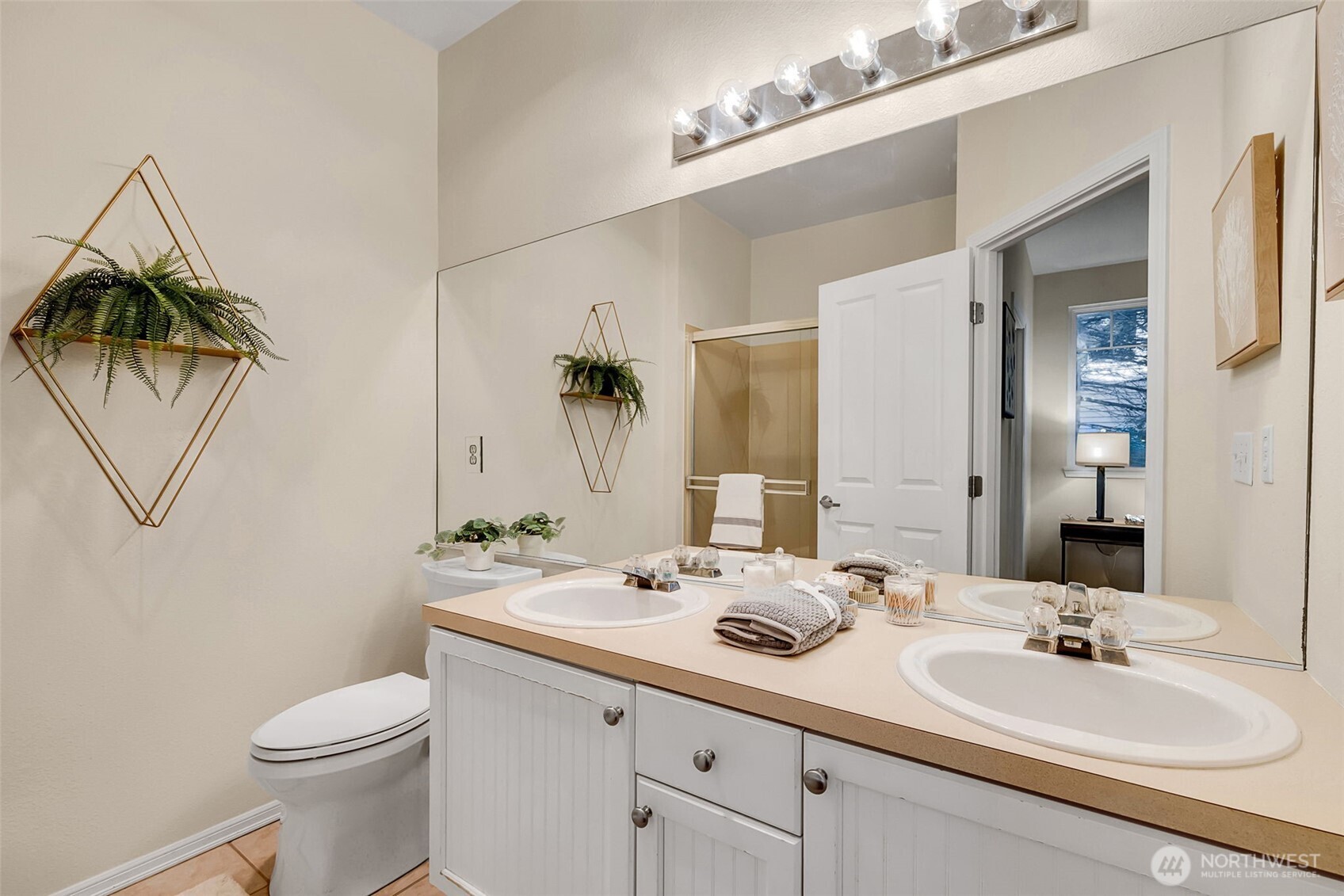 MLS #NWM2464055 image #19