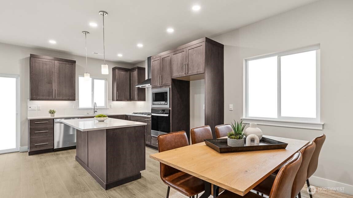 MLS #NWM2465748 image #3