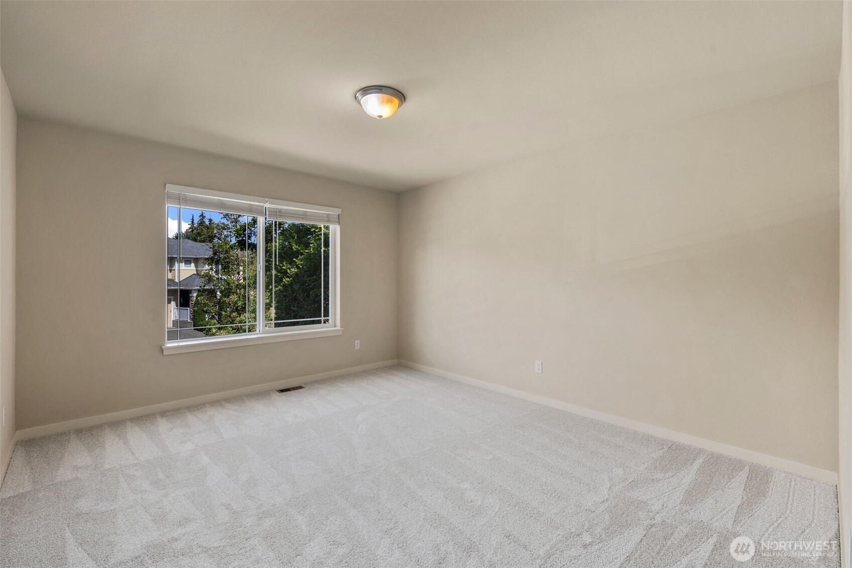 MLS #NWM2468087 image #26