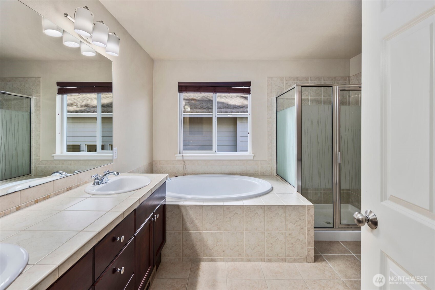 MLS #NWM2468087 image #22