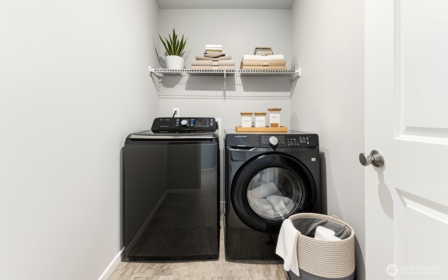 MLS #NWM2468409 image #8