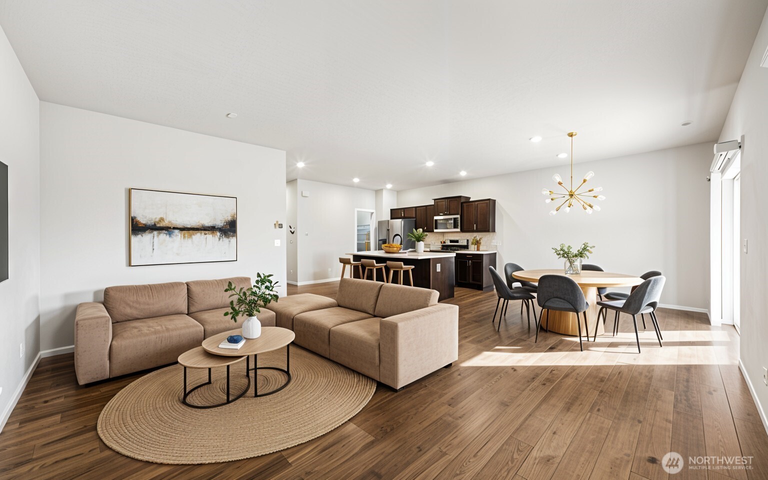 MLS #NWM2468409 image #1