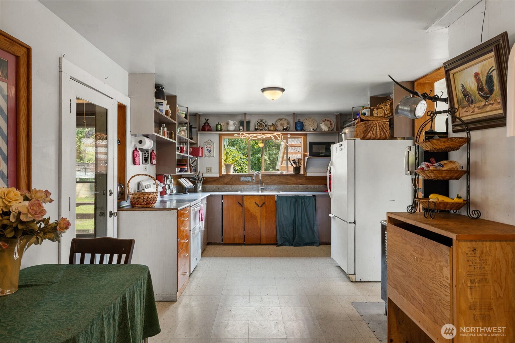 MLS #NWM2468748 image #12