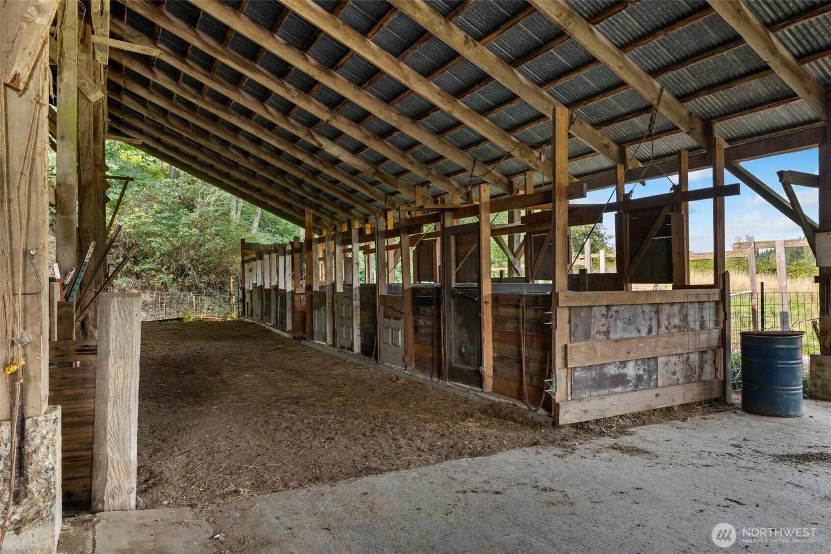 MLS #NWM2468748 image #23