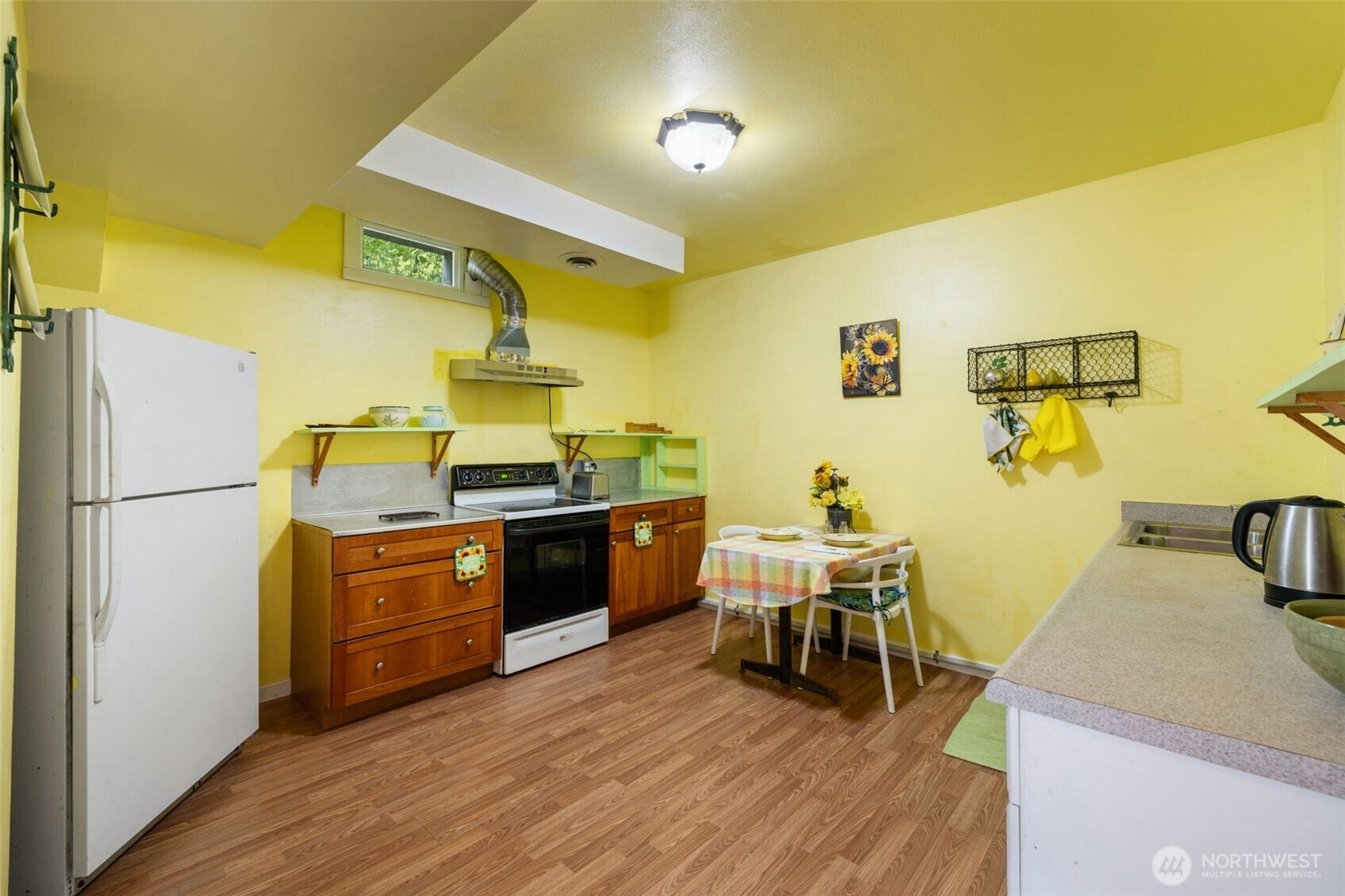 MLS #NWM2468748 image #8