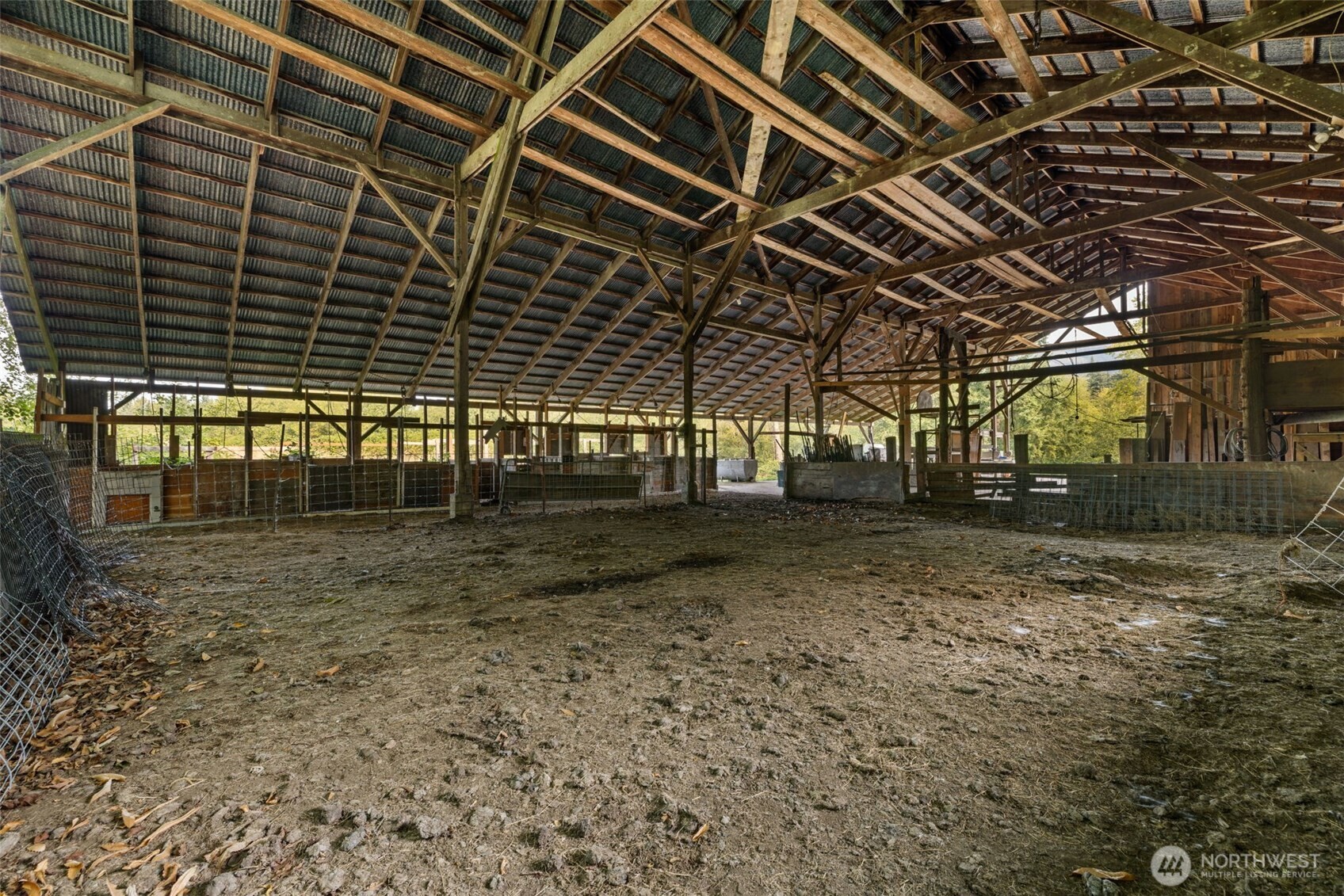 MLS #NWM2468748 image #24