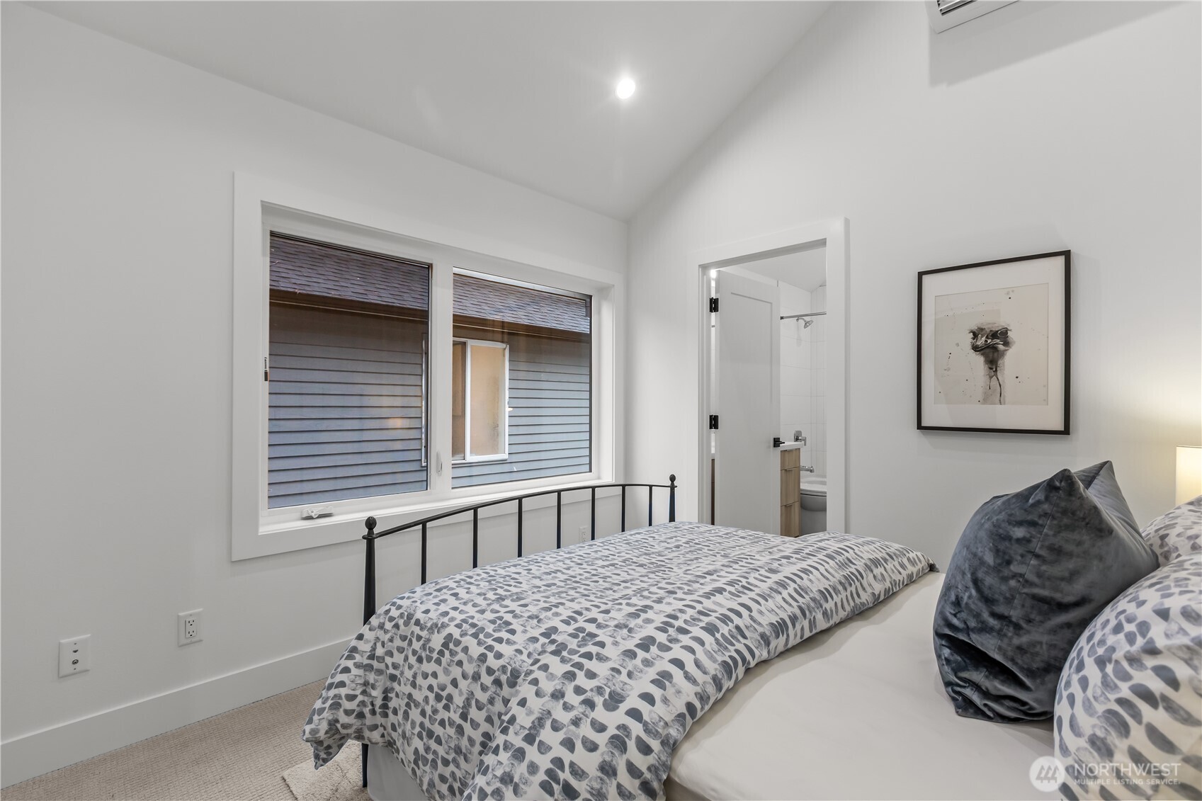 MLS #NWM2468947 image #17