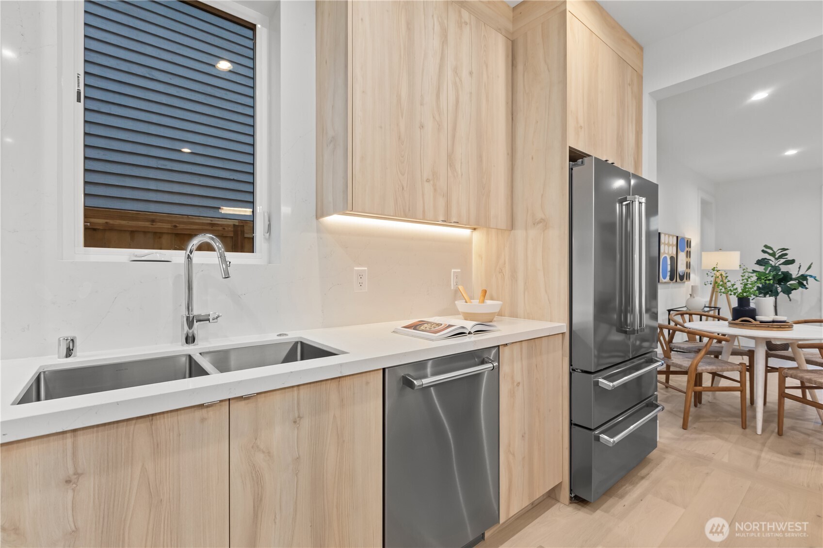 MLS #NWM2468947 image #24