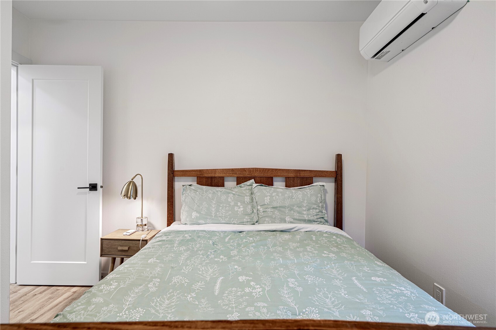 MLS #NWM2468958 image #12