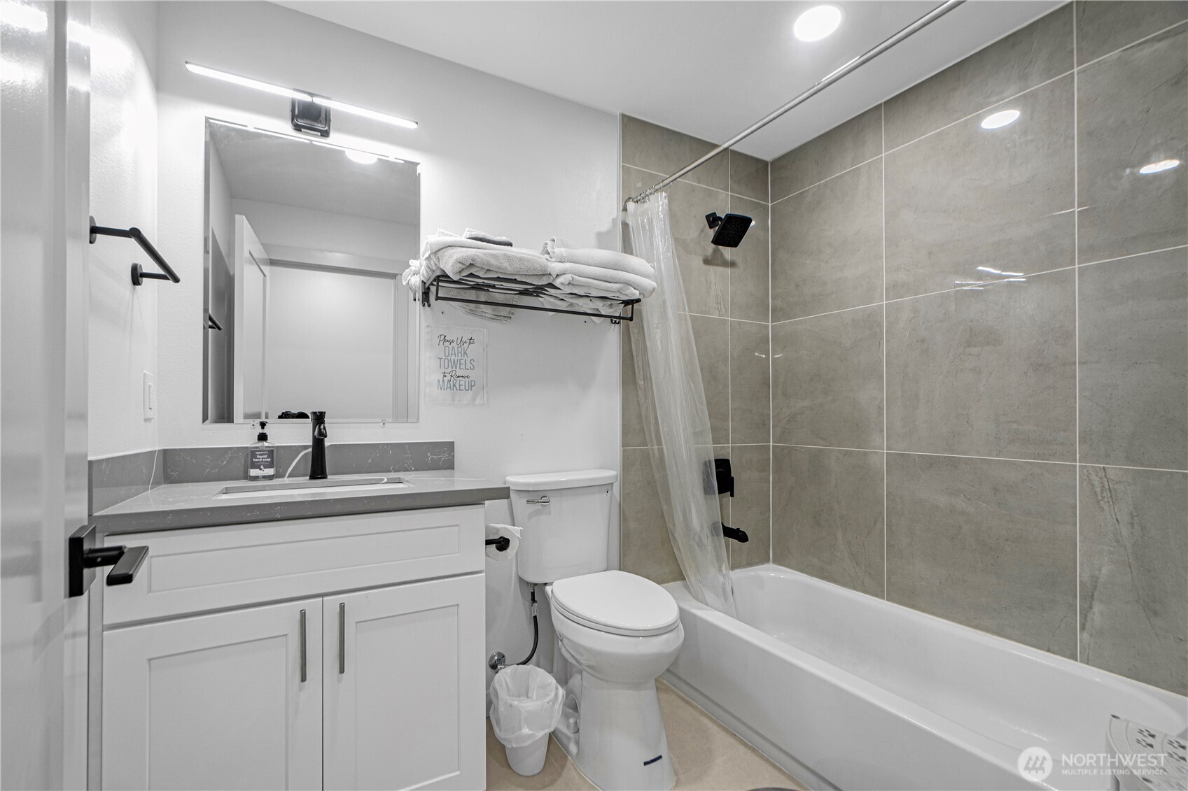 MLS #NWM2468958 image #23