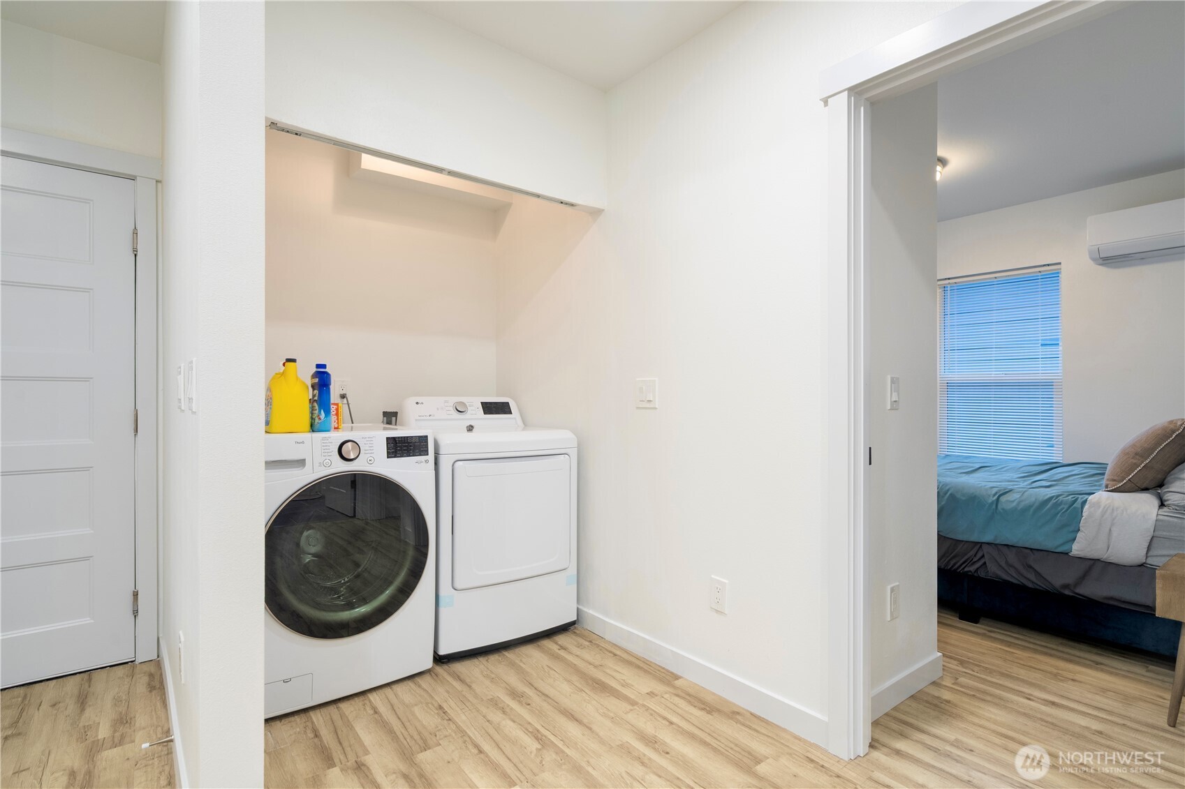 MLS #NWM2468958 image #16