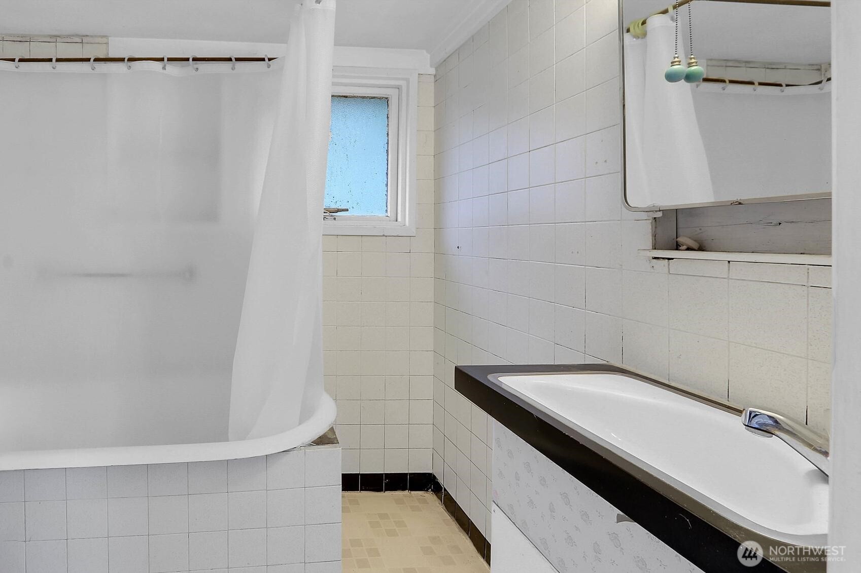 MLS #NWM2469527 image #16