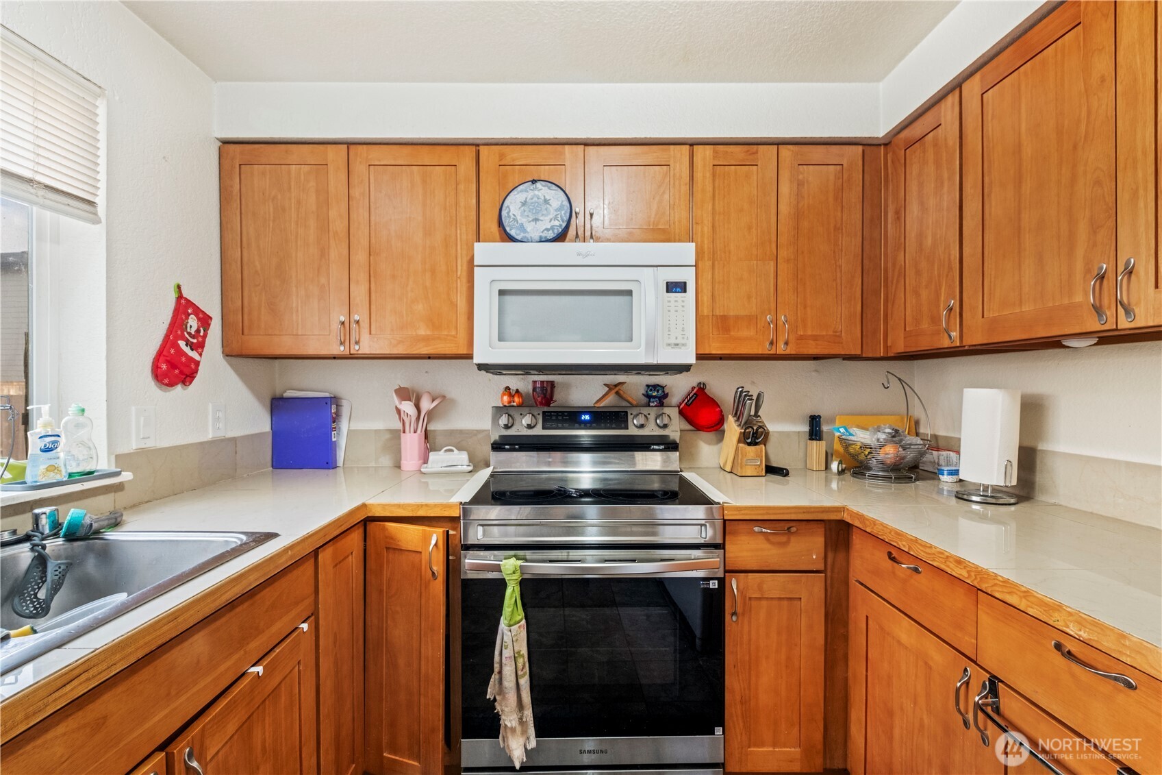 MLS #NWM2469608 image #24