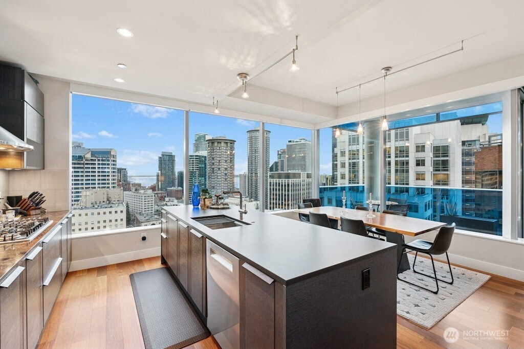 MLS #NWM2469713 image #9