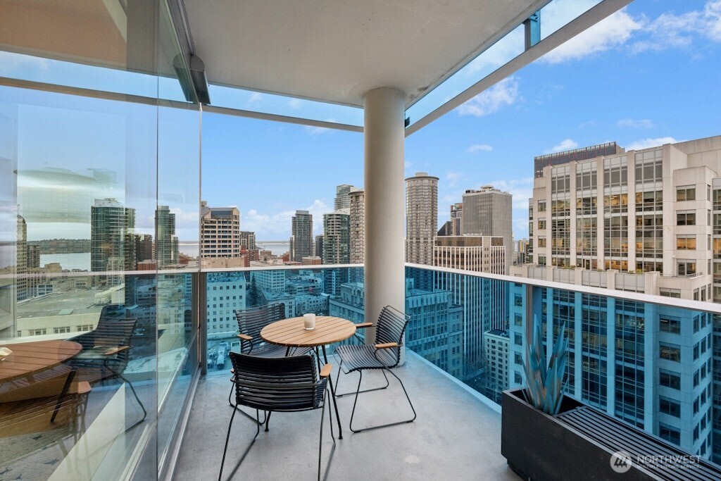 MLS #NWM2469713 image #10